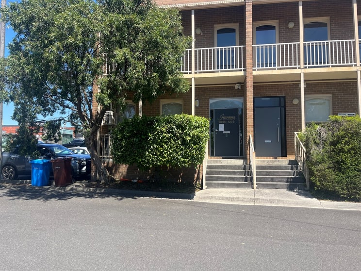 1/1 James Street Bayswater VIC 3153 - Image 1