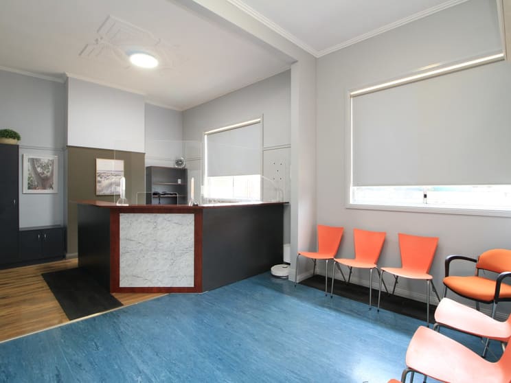 37 MacLeod Bairnsdale VIC 3875 - Image 2