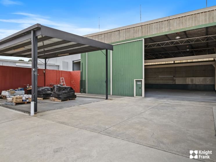 Click to view all images 9 Farley Street Glenorchy TAS 7010 - Image 2