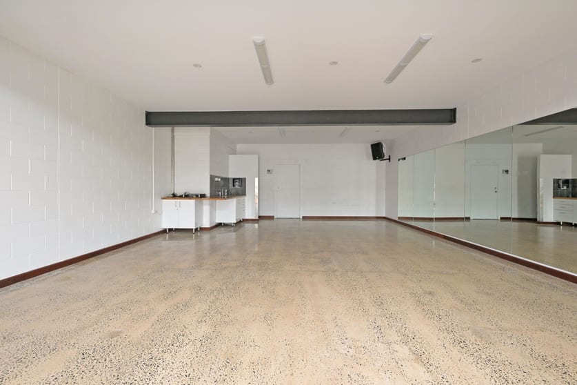 Click to view all images 13/1 Caryota Court Coconut Grove NT 0810 - Image 2
