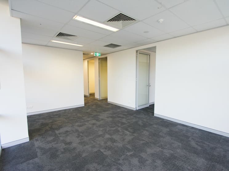 Click to view all images Suite 1.16/4 Hyde Parade Campbelltown NSW 2560 - Image 3