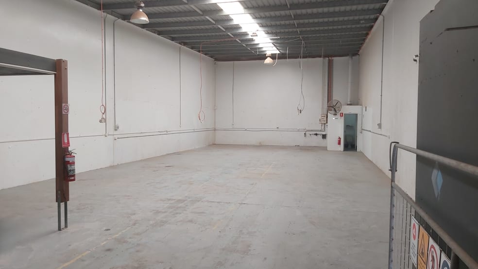Click to view all images 3/18 Main Drive Warana QLD 4575 - Image 2