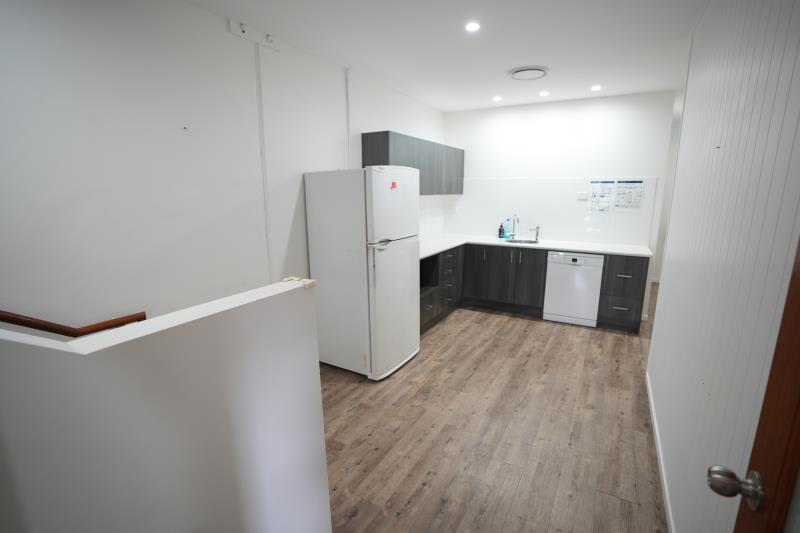 Unit 6/9-15 Sinclair Street Arundel QLD 4214 - Image 3