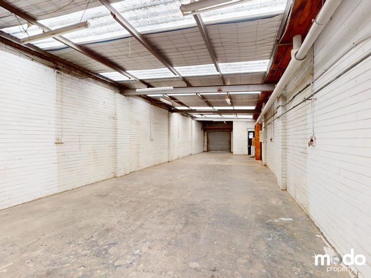 Click to view all images 7 Kent Lane Hawthorn VIC 3122 - Image 2