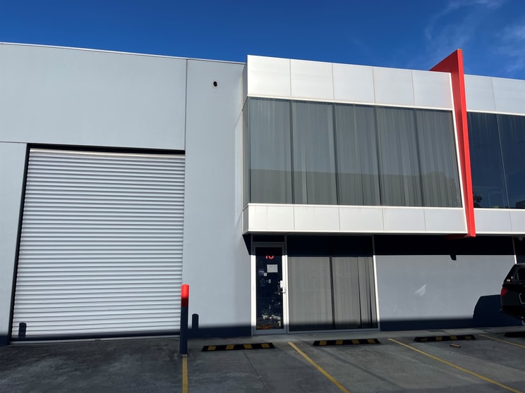13/23 Cook Road Mitcham VIC 3132 - Image 2
