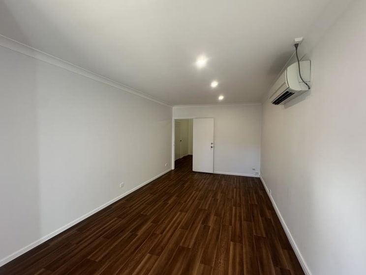 Click to view all images Suite/24-26 Main Street Tamborine Mountain QLD 4272 - Image 3