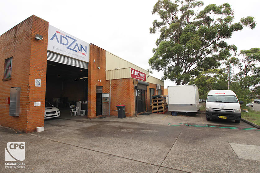 Click to view all images 1A/42 Garema Circuit Kingsgrove NSW 2208 - Image 2