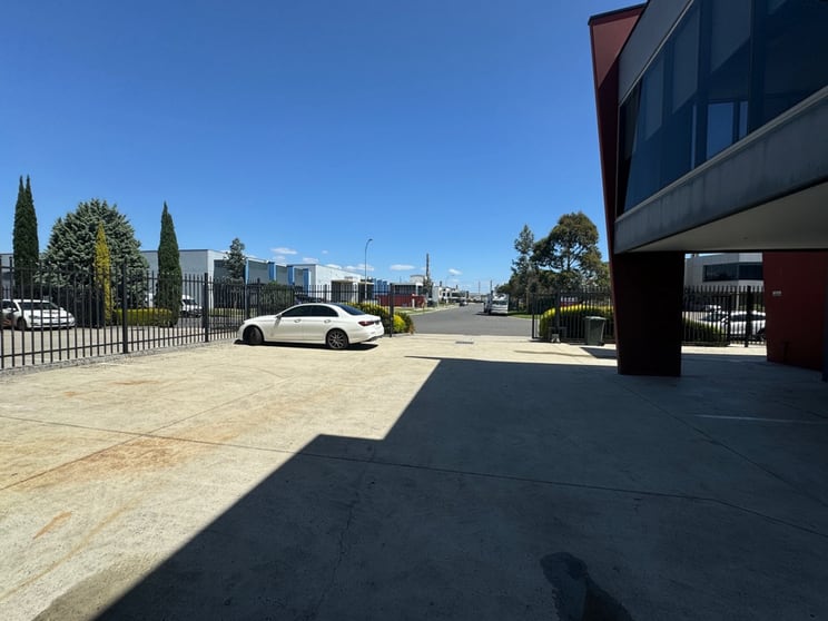 24 Deans Court Dandenong VIC 3175 - Image 3