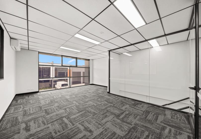 Click to view all images 21 EBONY CLOSE Springvale VIC 3171 - Image 1