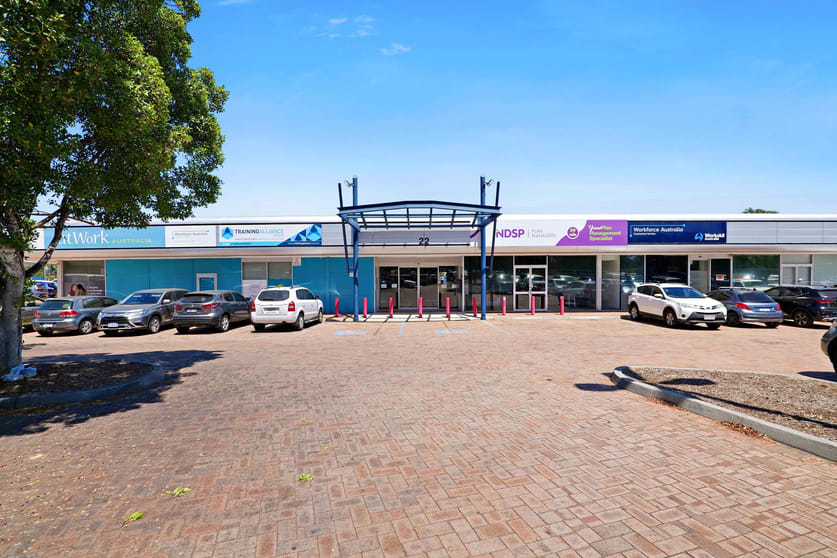Click to view all images 22 Chesterfield Road Mirrabooka WA 6061 - Image 1