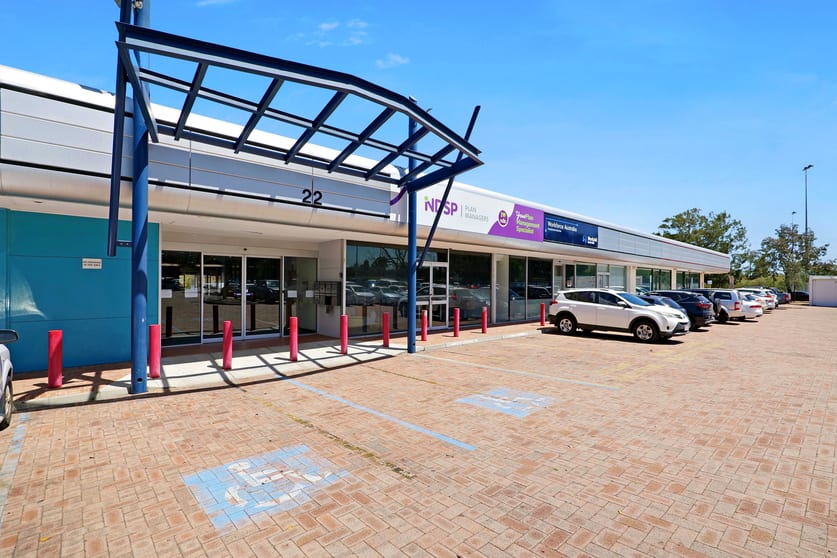 Click to view all images 22 Chesterfield Road Mirrabooka WA 6061 - Image 2