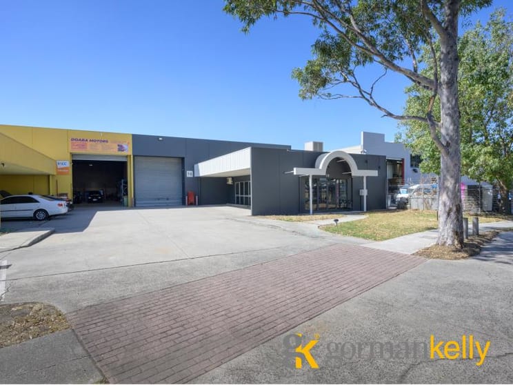 Click to view all images 16 Cranwell Street Braybrook VIC 3019 - Image 2