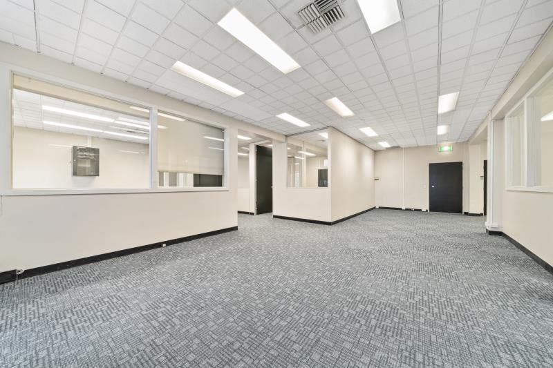Click to view all images 276-290 St Kilda Road St Kilda VIC 3182 - Image 3