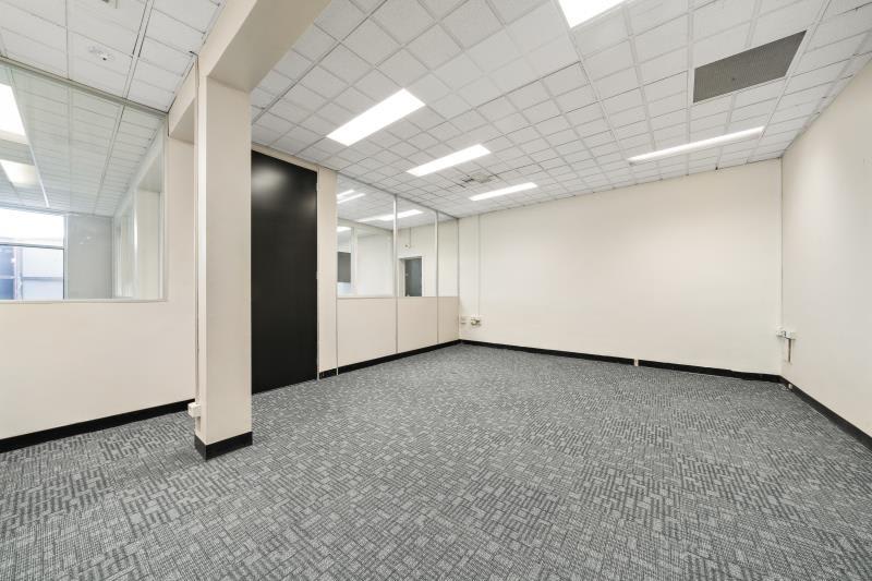 Click to view all images 276-290 St Kilda Road St Kilda VIC 3182 - Image 2