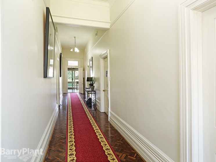 Click to view all images 2A Aberdeen Street Geelong West VIC 3218 - Image 3