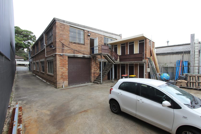 Click to view all images 117 Boundary Road Peakhurst NSW 2210 - Image 1