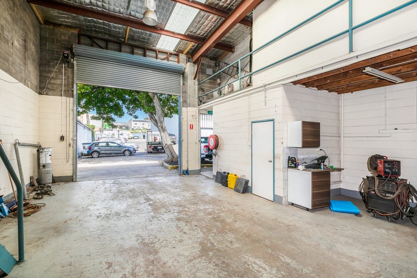 Click to view all images 8/429 The Boulevard Kirrawee NSW 2232 - Image 2