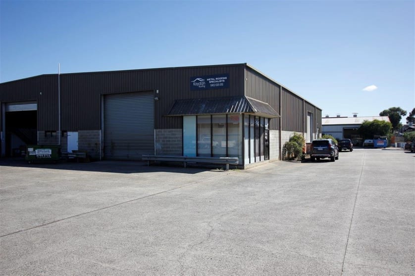 Click to view all images 7/161 Canterbury Road Kilsyth VIC 3137 - Image 3