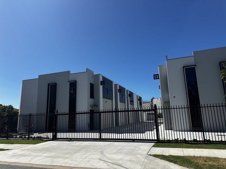 Click to view all images 3/6 Ellis Court Coomera QLD 4209 - Image 1