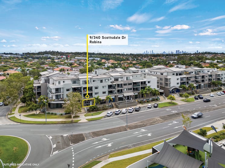 Click to view all images 9/2 Acacia Court Robina QLD 4226 - Image 1
