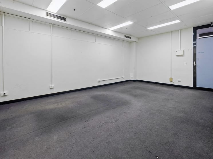 901/343 Little Collins Street Melbourne VIC 3000 - Image 3