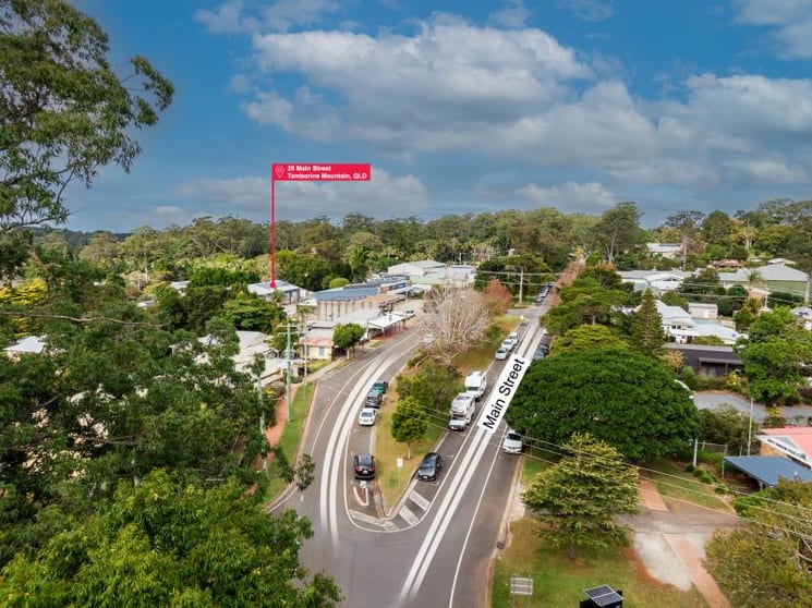 Click to view all images Unit/39 Main Street Tamborine Mountain QLD 4272 - Image 1