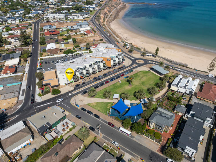 Click to view all images 1/50 Esplanade Christies Beach SA 5165 - Image 1