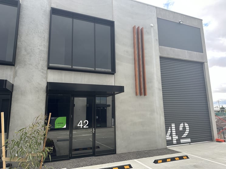 42/21-25 Chambers Road Altona North VIC 3025 - Image 1
