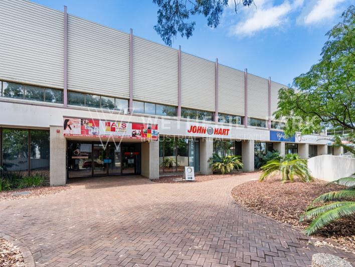 Click to view all images Smithfield NSW 2164 - Image 1