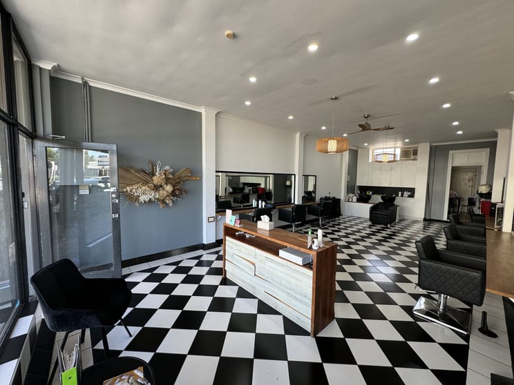 Click to view all images 3/43 Station Street Waratah NSW 2298 - Image 3