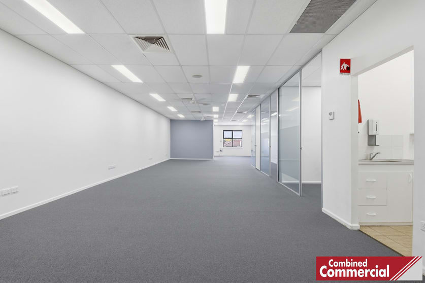 Click to view all images 4/28 Somerset Avenue Narellan NSW 2567 - Image 1