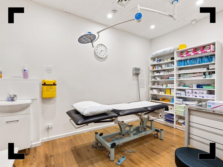 Click to view all images Suite 10/517 St Kilda Road Melbourne VIC 3000 - Image 1