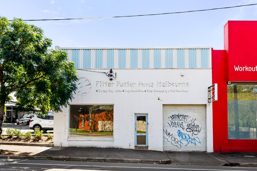 Click to view all images 424 Racecourse Road Flemington VIC 3031 - Image 1