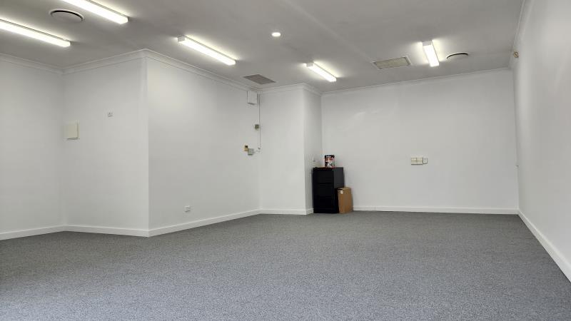 Click to view all images Suite C2/50-54 Railway Street Mudgeeraba QLD 4213 - Image 3