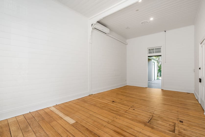 Click to view all images 3/32-34 Byron Street Bangalow NSW 2479 - Image 3