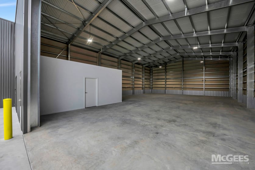 Click to view all images 44 York Street Wingfield SA 5013 - Image 3