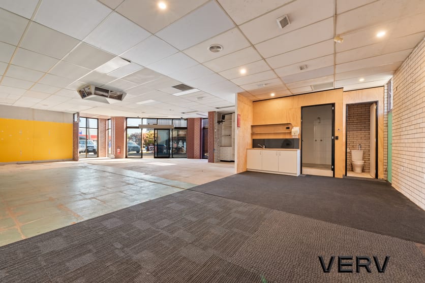 Click to view all images 13/8 Gladstone Street Fyshwick ACT 2609 - Image 3