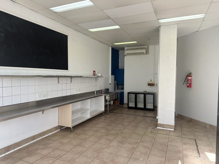 Click to view all images Shop 1/20 George Street Hornsby NSW 2077 - Image 2