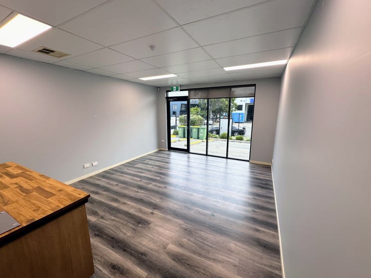 Click to view all images 1/16 Tombo Street Capalaba QLD 4157 - Image 3