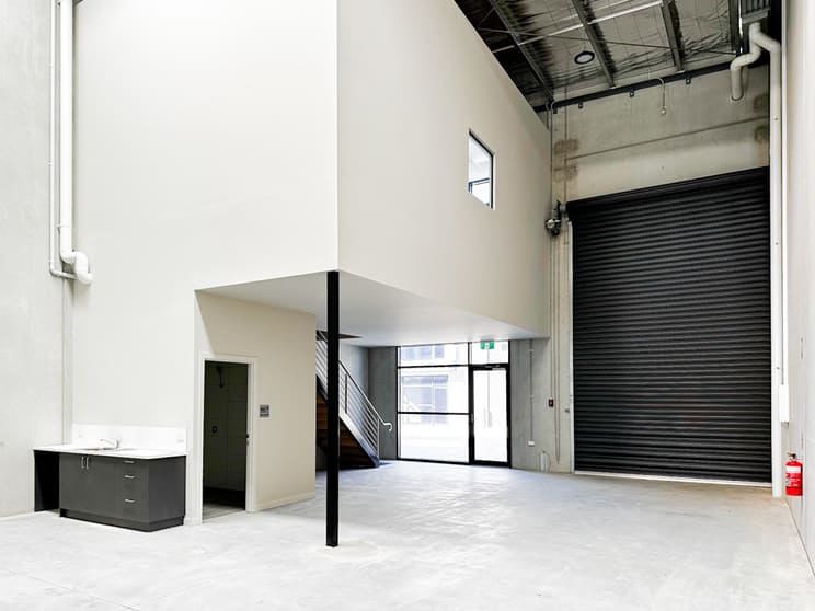 Click to view all images 30/33 Hosie Street Bayswater North VIC 3153 - Image 2