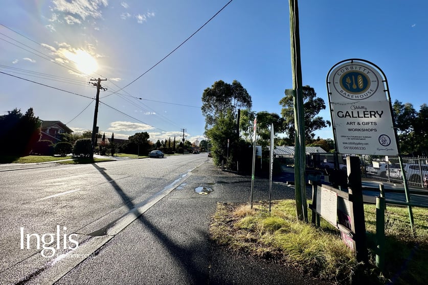 Click to view all images 300 Cobbitty Road Cobbitty NSW 2570 - Image 2