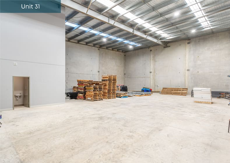 Click to view all images 31/55 Anderson Road Smeaton Grange NSW 2567 - Image 2