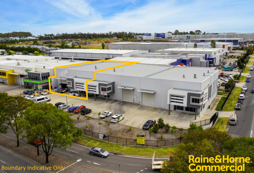 Click to view all images Unit 1/51 Anderson Road Smeaton Grange NSW 2567 - Image 1