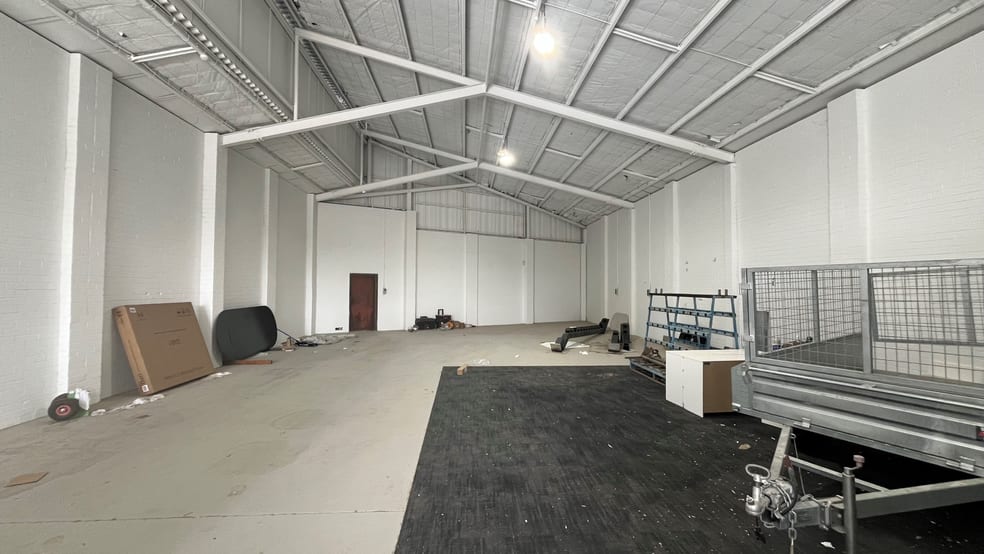 Click to view all images 2/7 Durham Street Bayswater WA 6053 - Image 3