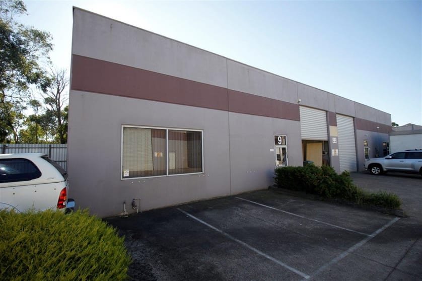 9/6-7 Nicole Close Bayswater North VIC 3153 - Image 3