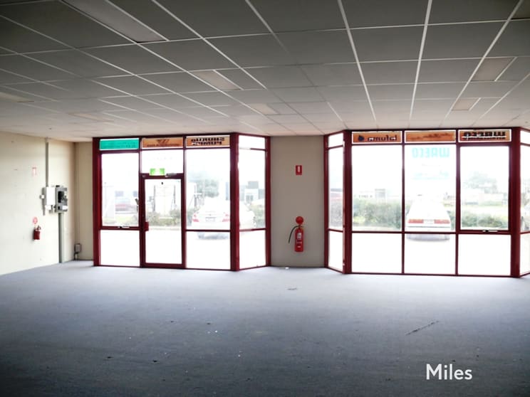Click to view all images 3/2120-2124 Sydney Road Campbellfield VIC 3061 - Image 2