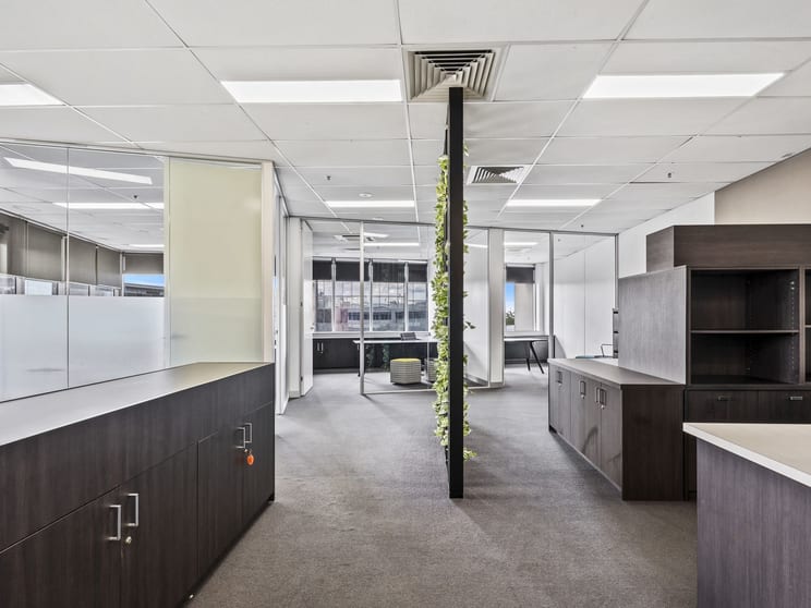 238 Robina Town Centre Drive Robina QLD 4226 - Image 3