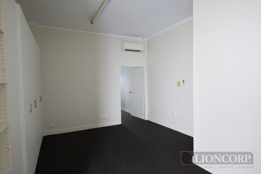Click to view all images Mount Gravatt QLD 4122 - Image 2