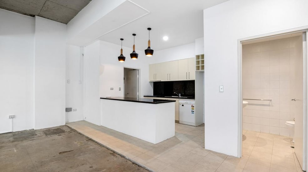 Click to view all images Level 3, 7/21 Mary Street Surry Hills NSW 2010 - Image 3