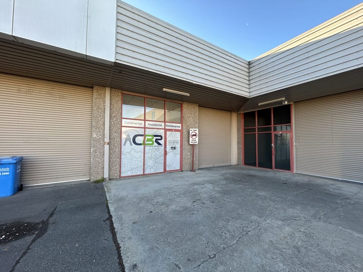 Click to view all images Unit 9/151-155 Gladstone Street Fyshwick ACT 2609 - Image 1